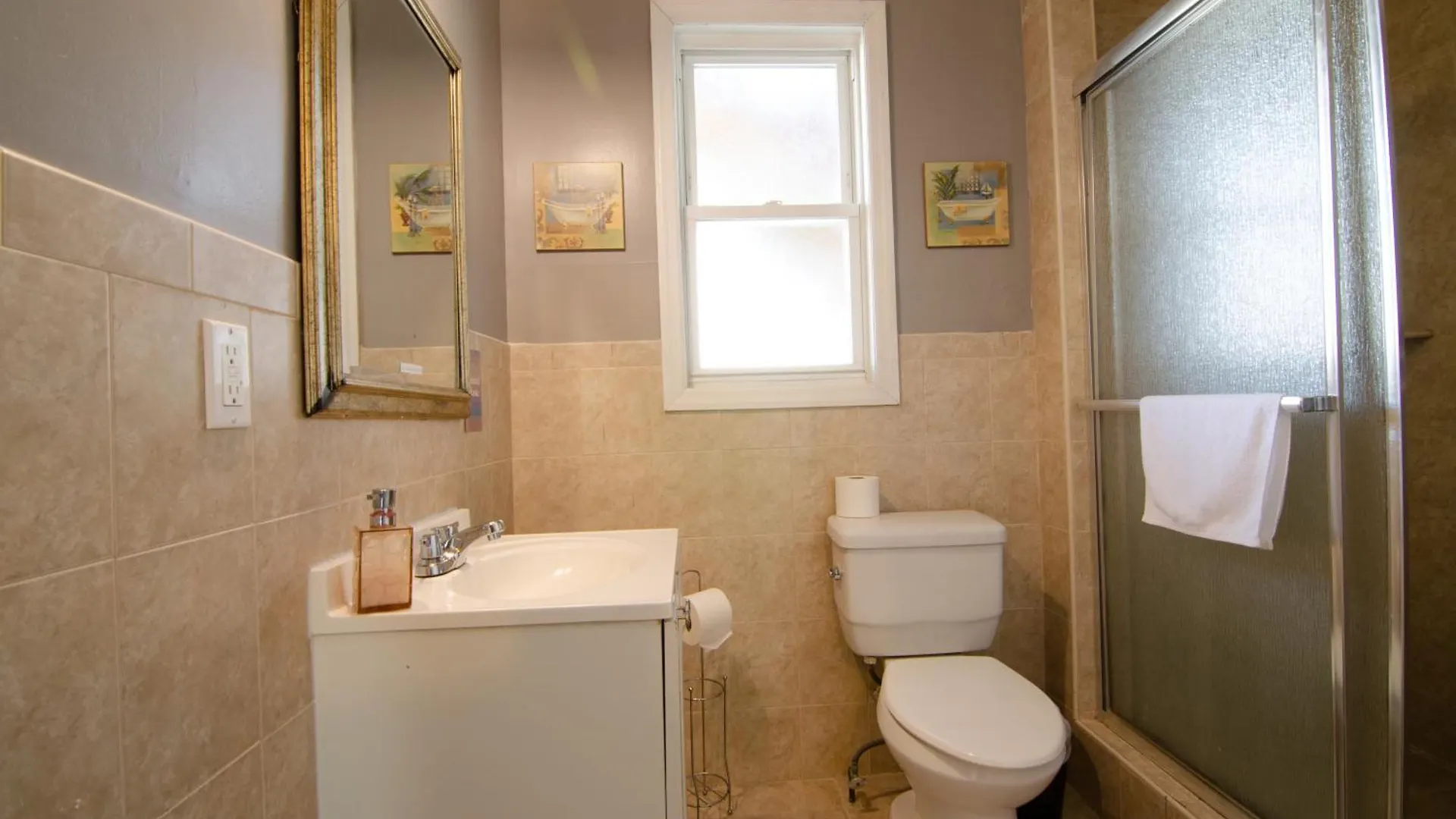 Near Nyc Spacious 4 Bedroom 2 And A Half Bath North Bergen