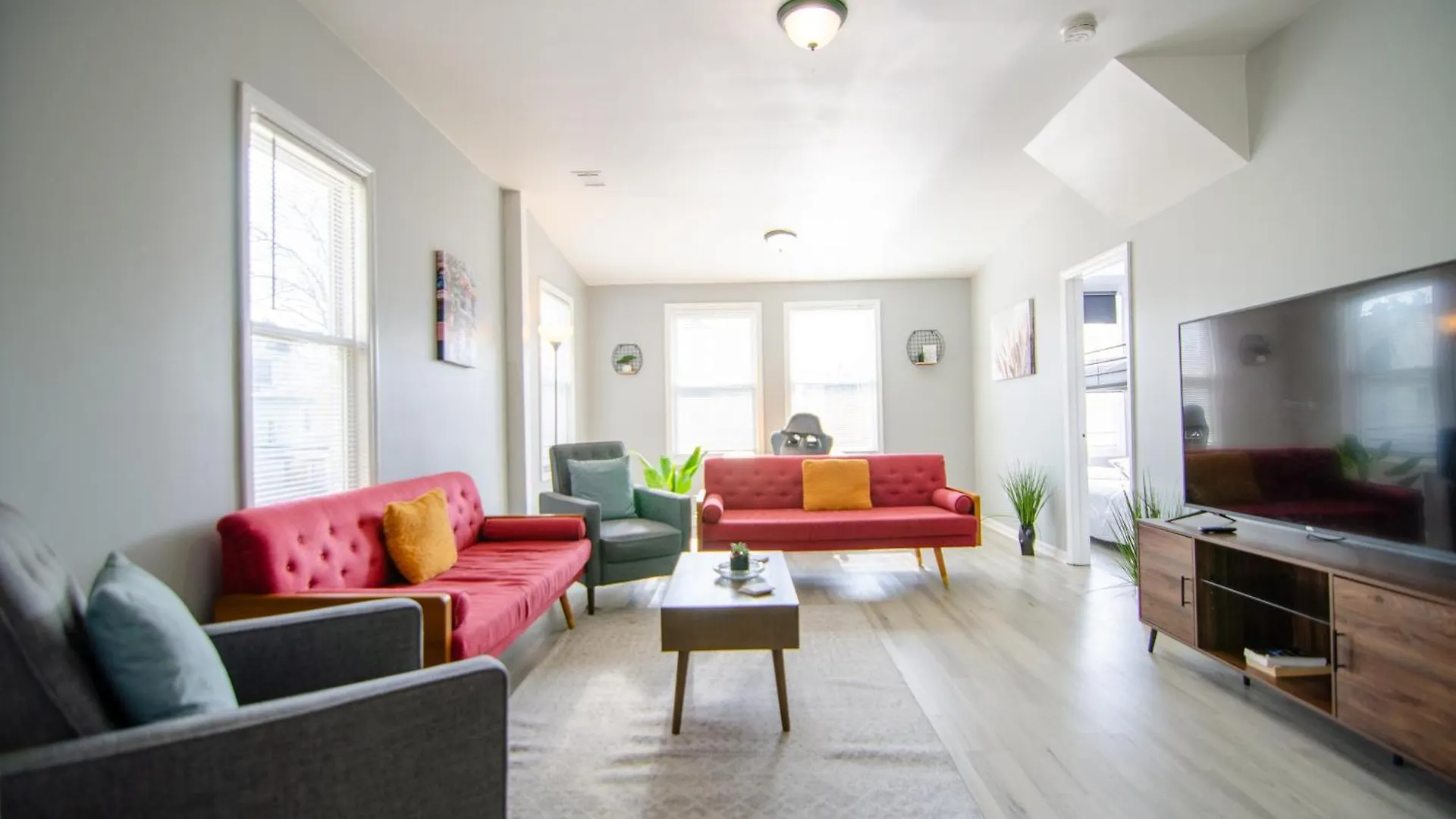 Apartment Near Nyc Spacious 4 Bedroom 2 And A Half Bath North Bergen United States