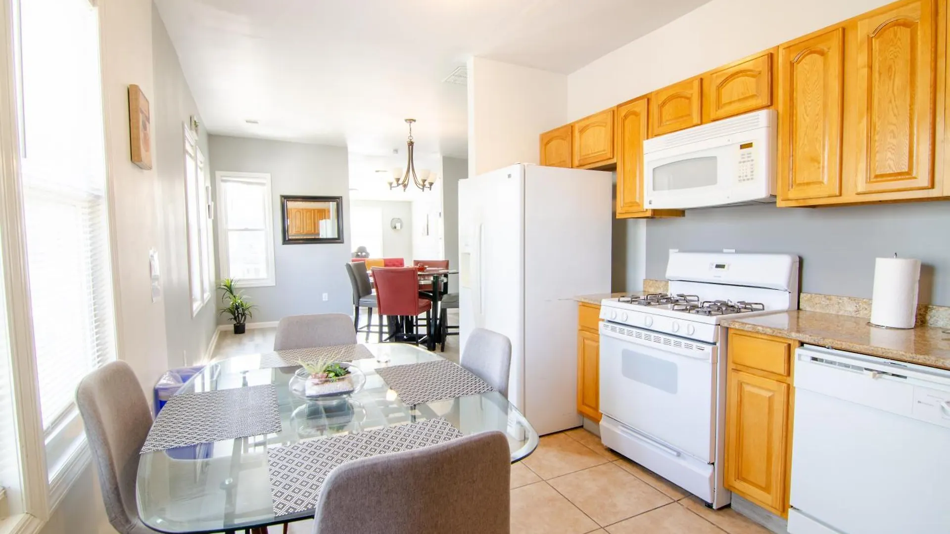Apartment Near Nyc Spacious 4 Bedroom 2 And A Half Bath North Bergen
